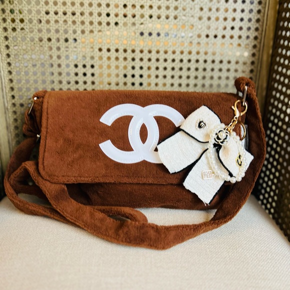 GWP CC Precision Brown Shoulder or crossbody Bag - Picture 5 of 14